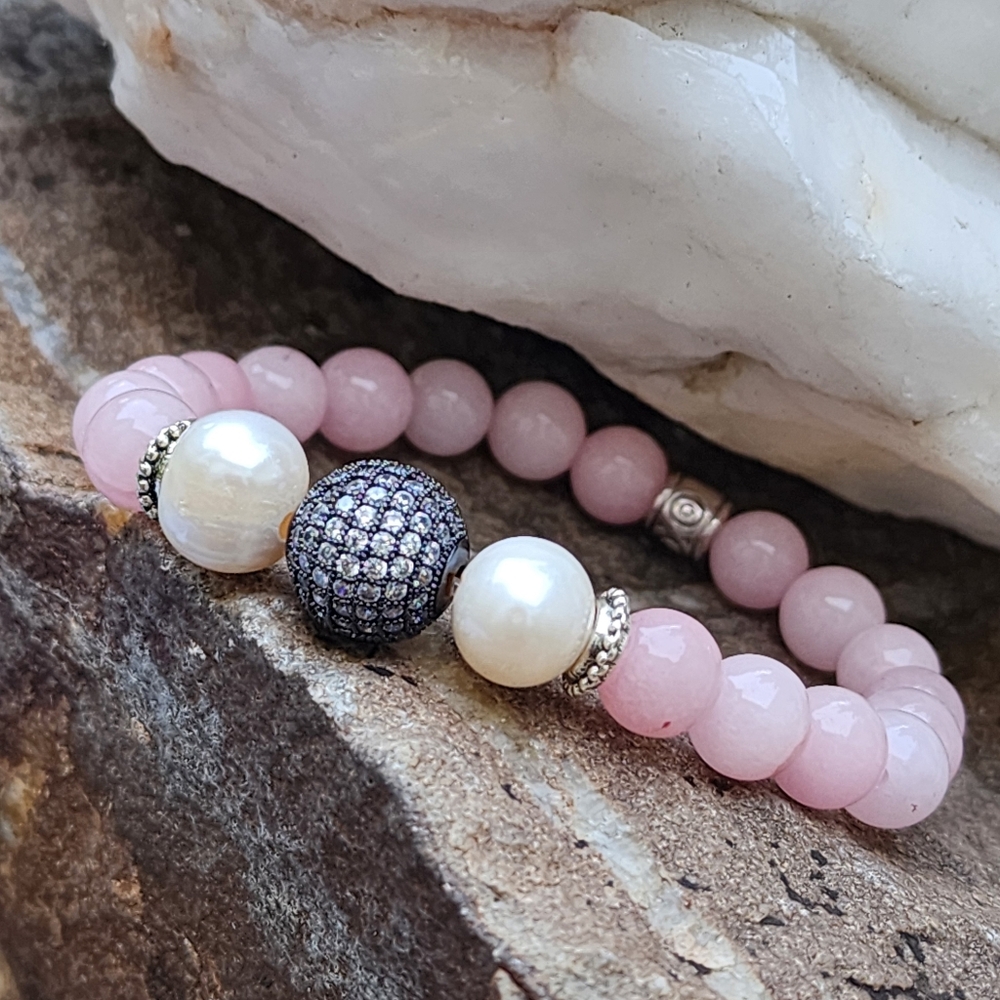 Natural Pearl Black Rhodium Ball Diamond Cut Topaz Pave Rose Quartz Stone